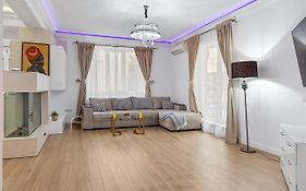 Herastrau High-End Hideaway